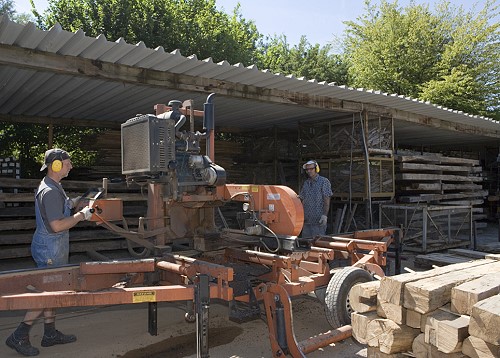 Customised re-sawn antique beams